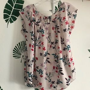 Flour print blouse